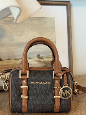 Michael Kors Brown and Tan X-Small Bedford Legacy